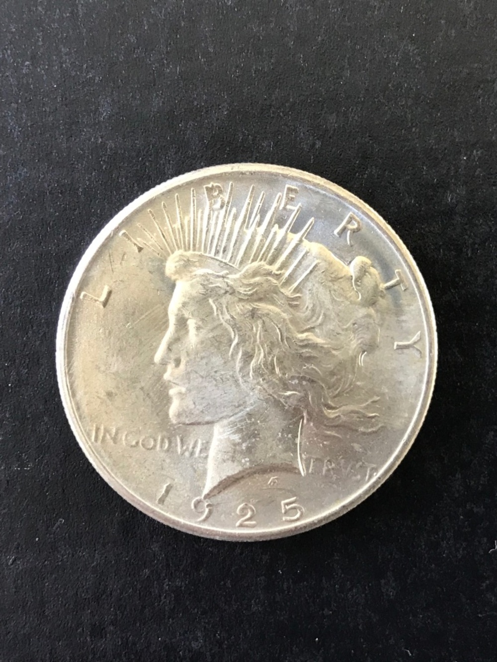 1925 P US Peace Dollar, Unc, 90% Silver, Gold Toning, Beautiful!